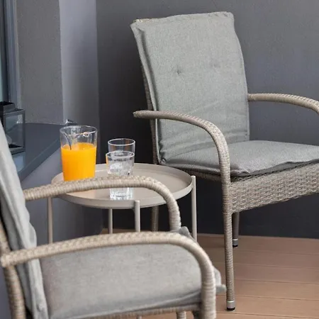 Zaspa Vvita Sea View